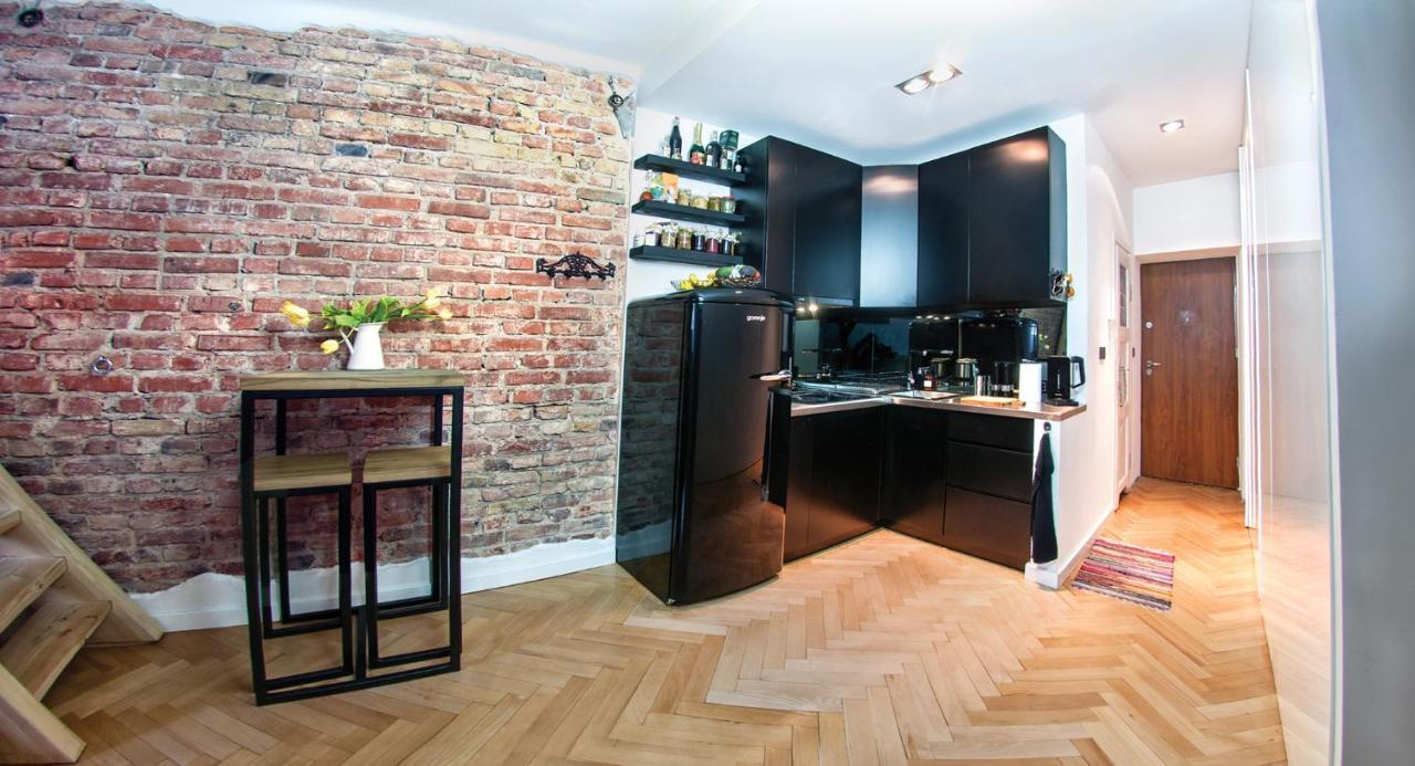 Waw Apartamenty Centrum Warsaw Exterior photo